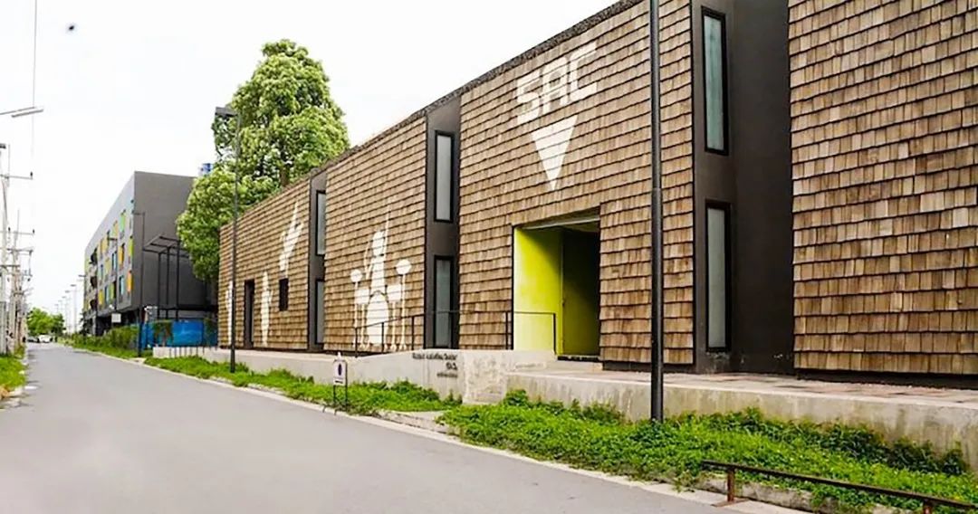 泰国留学｜曼谷大学招生简章