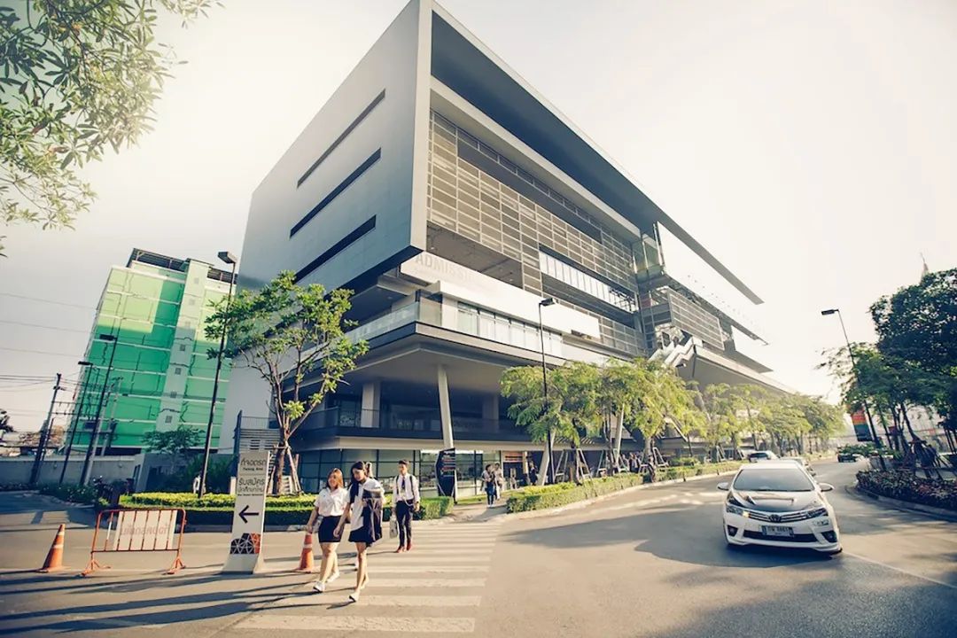 泰国留学｜曼谷大学招生简章