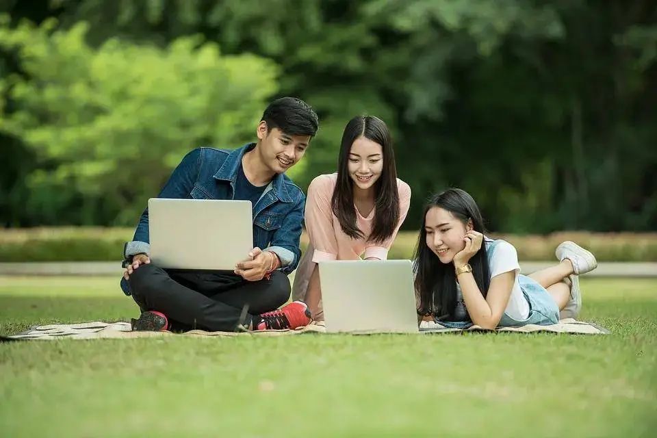 新加坡留学 | 中国人来新加坡留学，有奖学金！附2024开学时间表