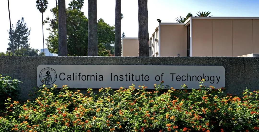 炸裂！2026 Niche美国大学排名发生惊天逆转！MIT夺冠，UC系统全线暴跌！